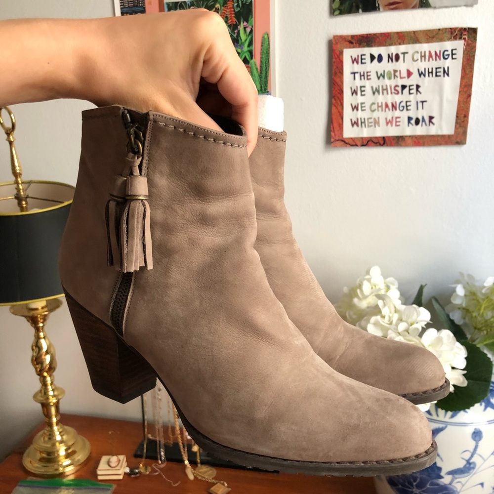 Stuart Weitzman booties